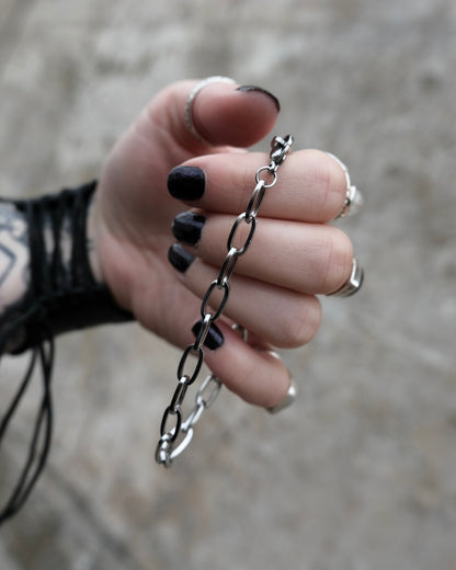 SIMPLE STAINLESS STEEL CHAIN LINK BRACELET