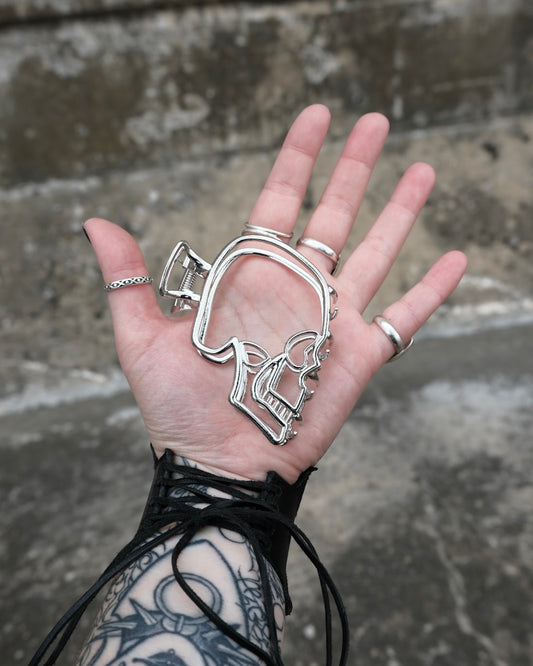 SKULL CLAW CLIP