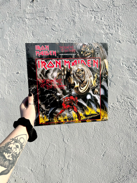 Iron Maiden - 1000 Piece Puzzle - The Number of the Beast